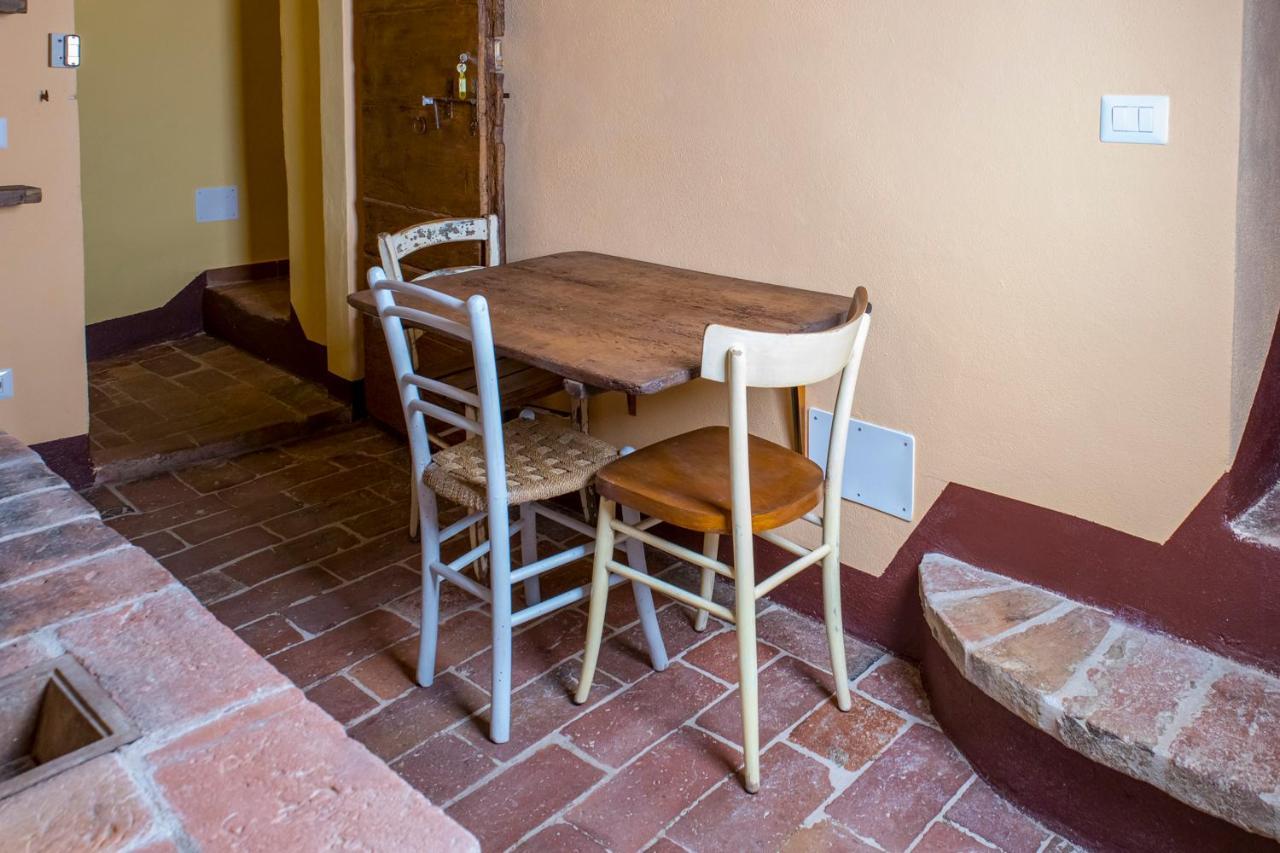 In Collegiata Bed and Breakfast Foiano Della Chiana Εξωτερικό φωτογραφία